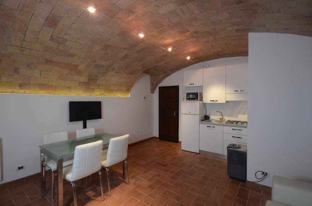 Apartment Sarzana House Rome