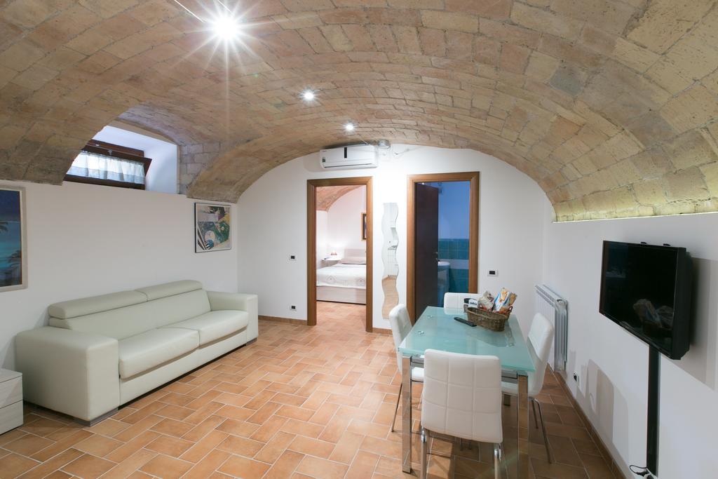 Apartment Sarzana House Rome